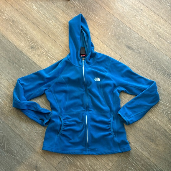 The North Face Jackets & Blazers - The North Face Polartec Classic Women’s Zip Up Hooded Fleece Bright Blue Size LG
